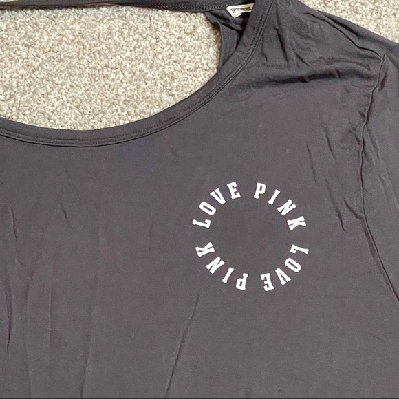 VS PINK Super Soft 3/4 Sleeve Open Back Logo Tee Size Small - Picture 2 of 7